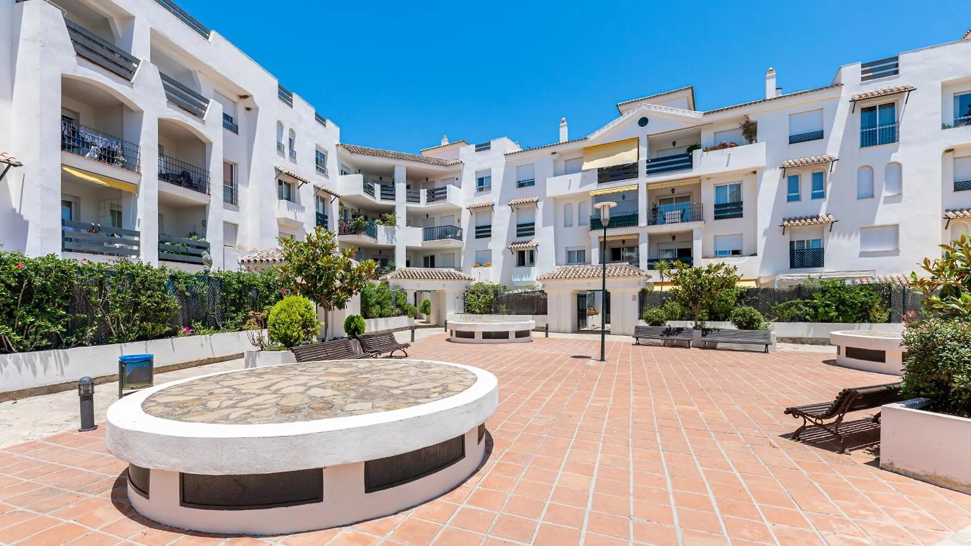 200M From The Beach Apartment San Pedro Марбелья