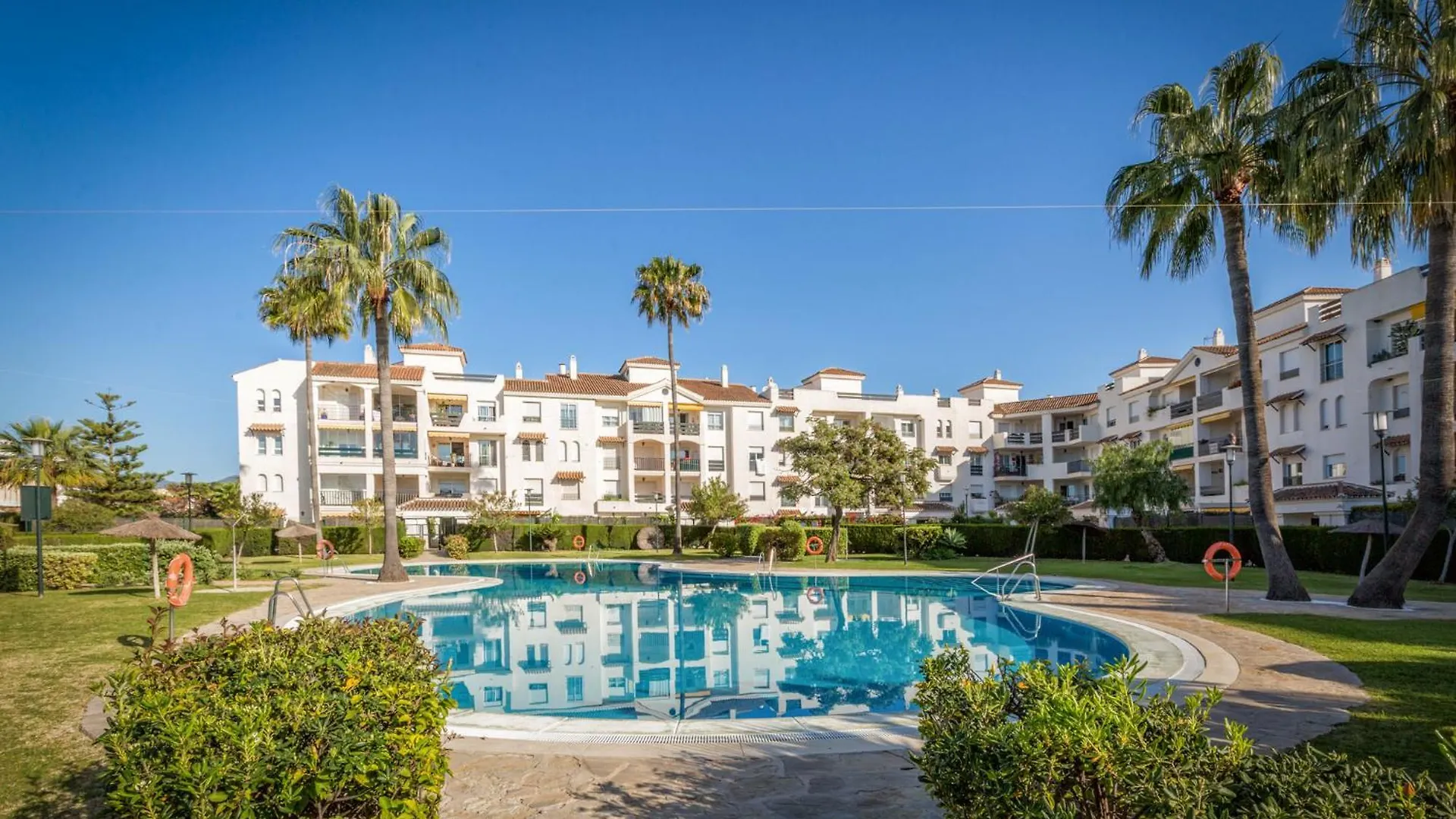 200M From The Beach Apartment San Pedro Марбелья